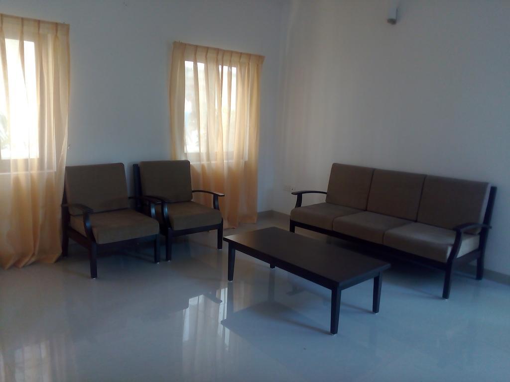 Pinto Rosario Square Resort Ucassaim Экстерьер фото