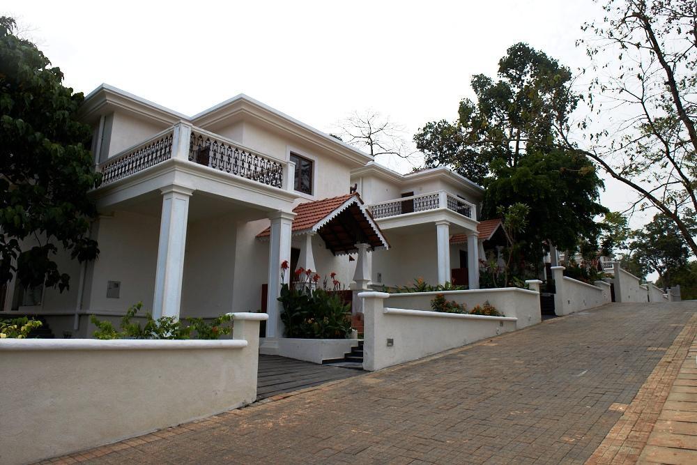 Pinto Rosario Square Resort Ucassaim Экстерьер фото