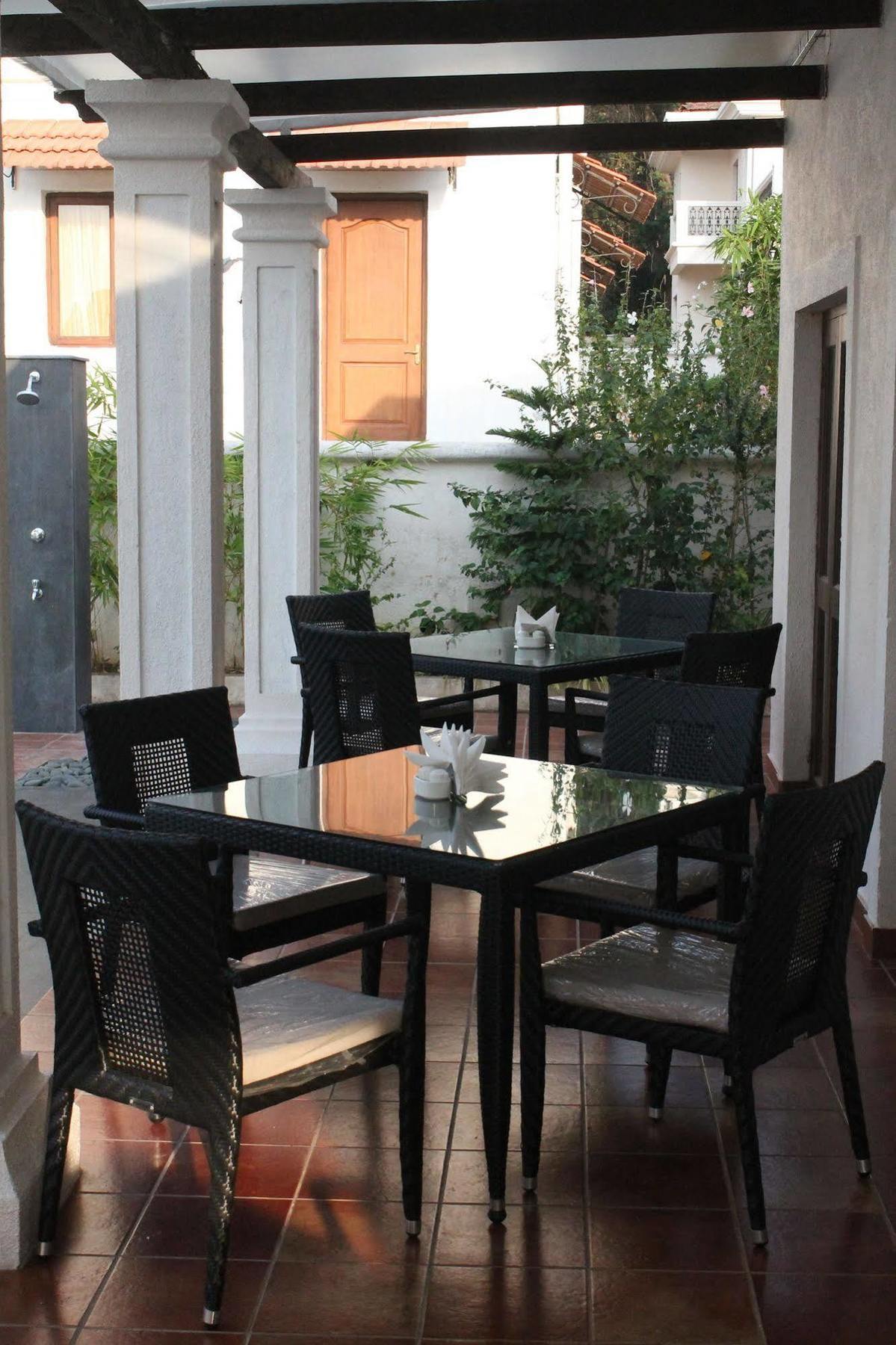 Pinto Rosario Square Resort Ucassaim Экстерьер фото