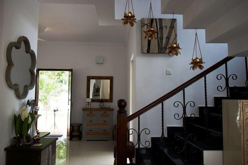 Pinto Rosario Square Resort Ucassaim Экстерьер фото