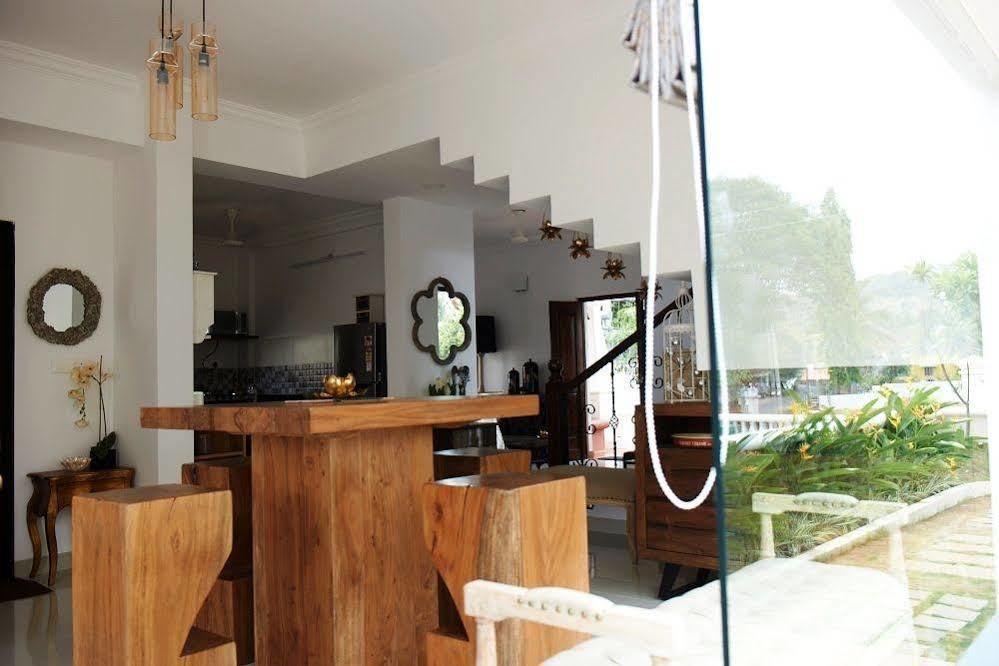 Pinto Rosario Square Resort Ucassaim Экстерьер фото